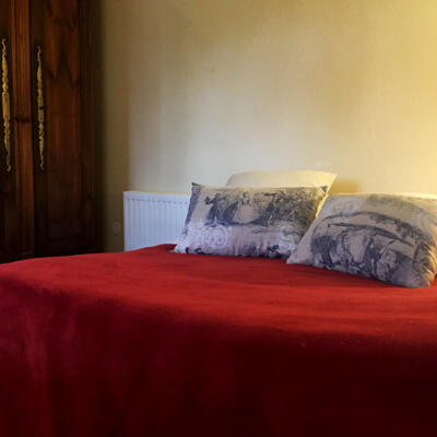 160423  La Talle Bed 850px 2786