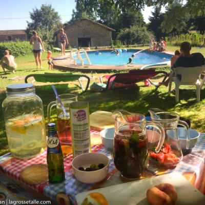 1608 Lgt Piscine Poolparty 8179