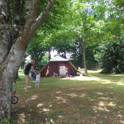 1707 Lgt Camping