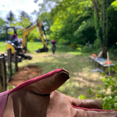 2026 04 22 werkzaamheden speeltuin handschoen 6037