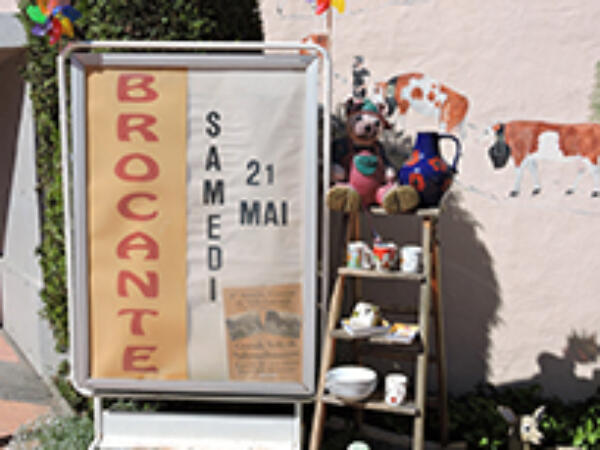 Brocante Flickr Keepps 850Px 26542109084 Abfdd1D12E O