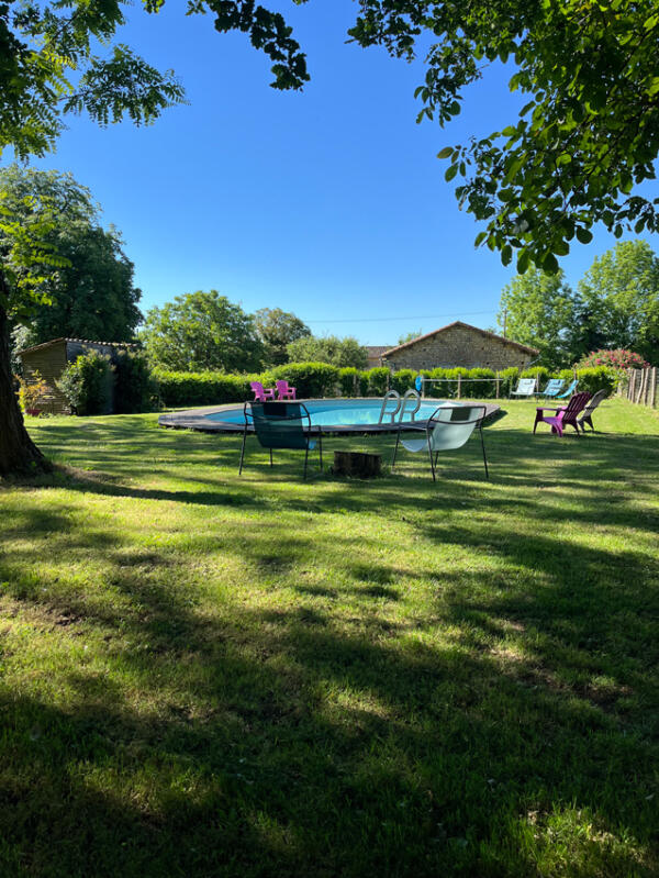2025 05 30 Lgt Piscine 8236 850Px